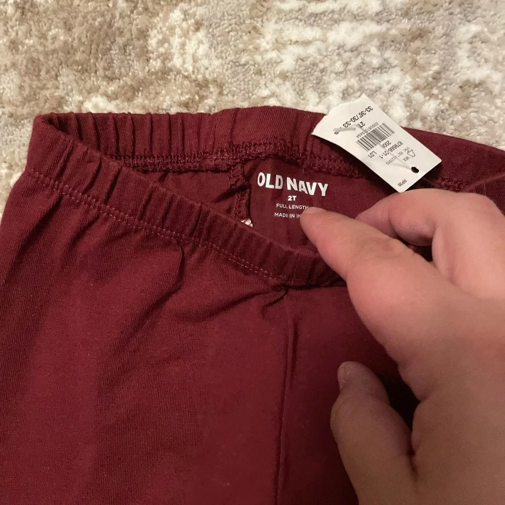 Old Navy Kids Maroon Leggings size 2T-NWT